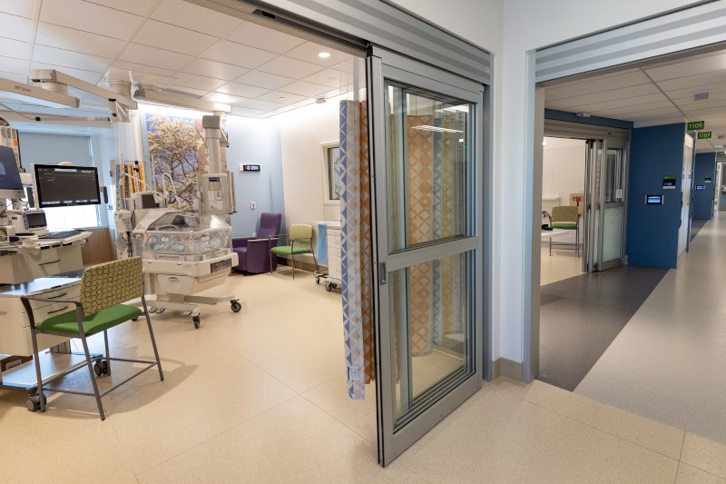 NICU room in Hale Family Building