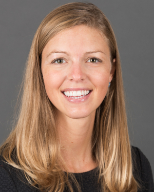 Leslie Hayes headshot