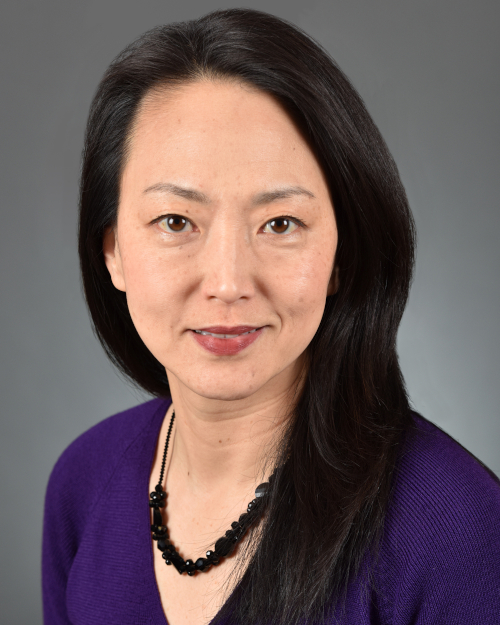Lois Lee headshot