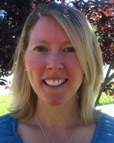 Beth McManus headshot