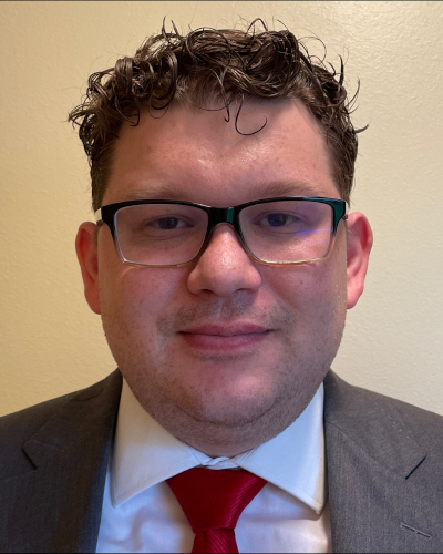 Joseph Peterson headshot
